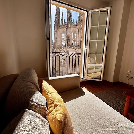Atuaire Home Balcon Con Vistas A La Catedral De Burgo Dış mekan fotoğraf